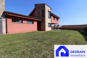 Casas o chalets-Venta-Llanera-1051476-Foto-10-Carrousel