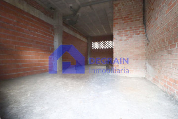 Locales-Venta-Oviedo-1051500-Foto-4-Carrousel