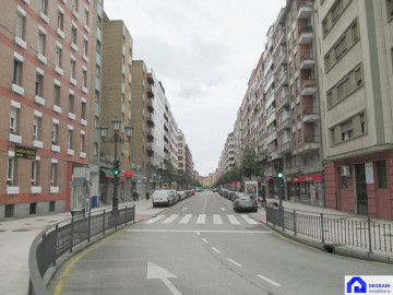 Locales-Alquiler-Oviedo-1051524-Foto-6-Carrousel