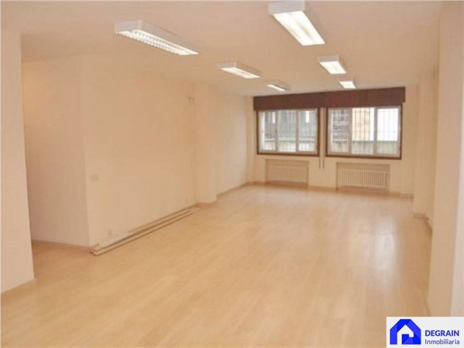 Oficinas-Venta-Oviedo-1051554-Foto-2