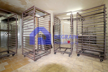 Locales-Venta-Oviedo-1051561-Foto-15-Carrousel