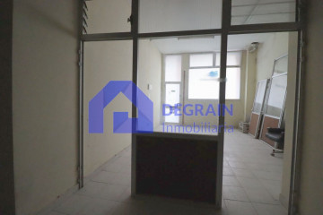 Locales-Venta-Siero-1051569-Foto-18-Carrousel