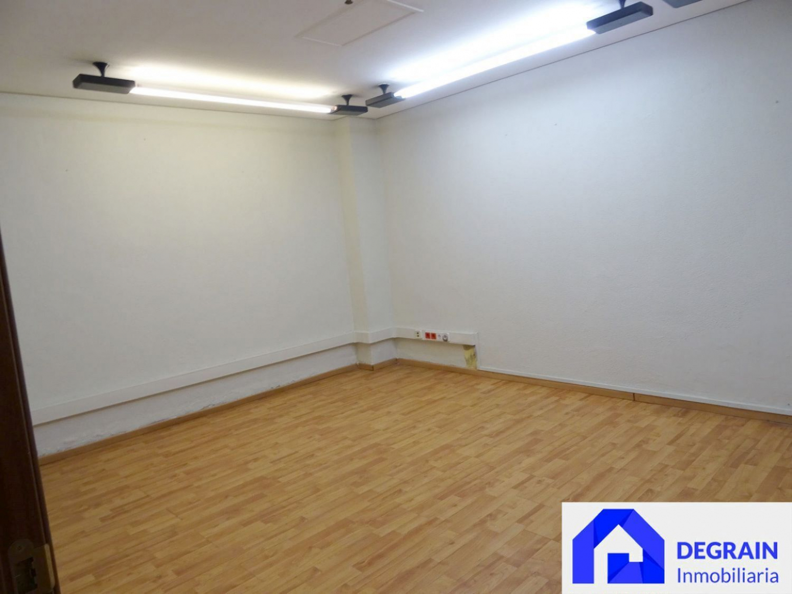 Locales-Venta-Oviedo-1051584-Foto-7