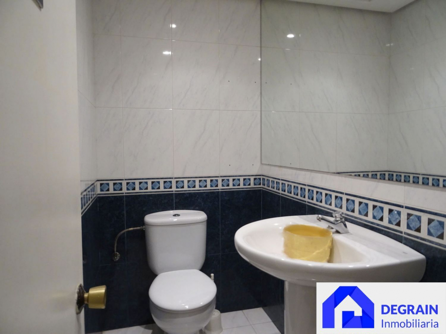 Locales-Venta-Oviedo-1051584-Foto-13