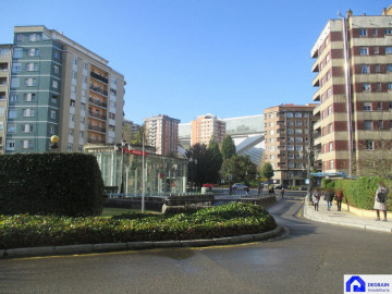 Locales-Alquiler-Oviedo-1051586-Foto-28-Carrousel