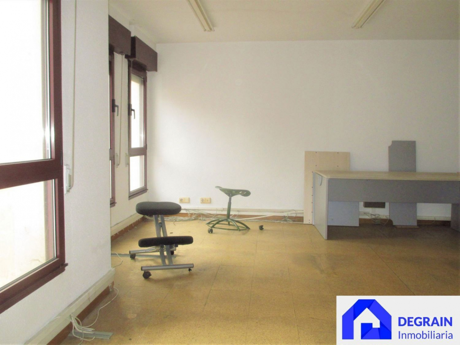 Locales-Venta-Oviedo-1051596-Foto-4