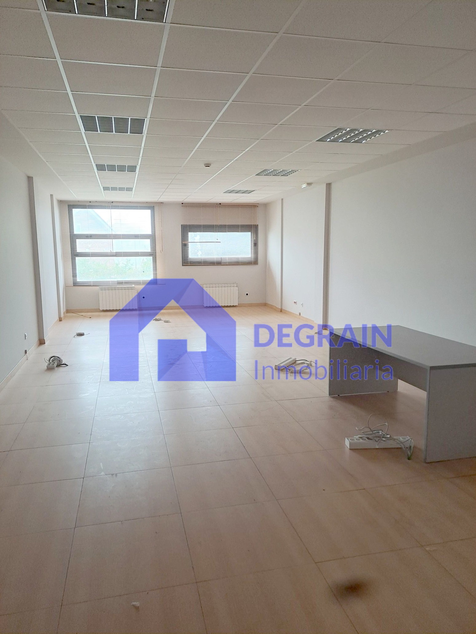 Oficinas-Venta-Llanera-1077841-Foto-8