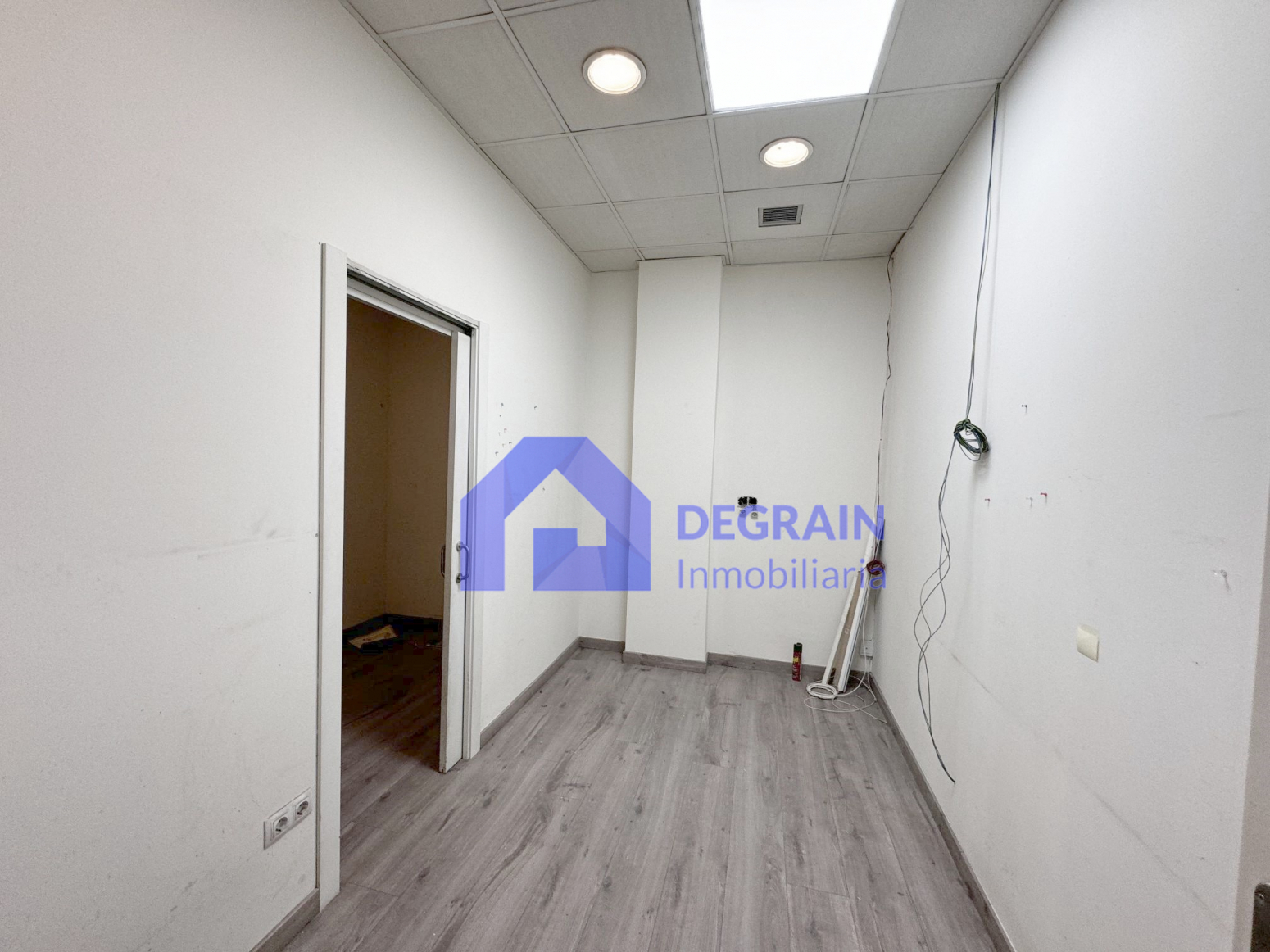 Locales-Venta-Oviedo-1088384-Foto-4