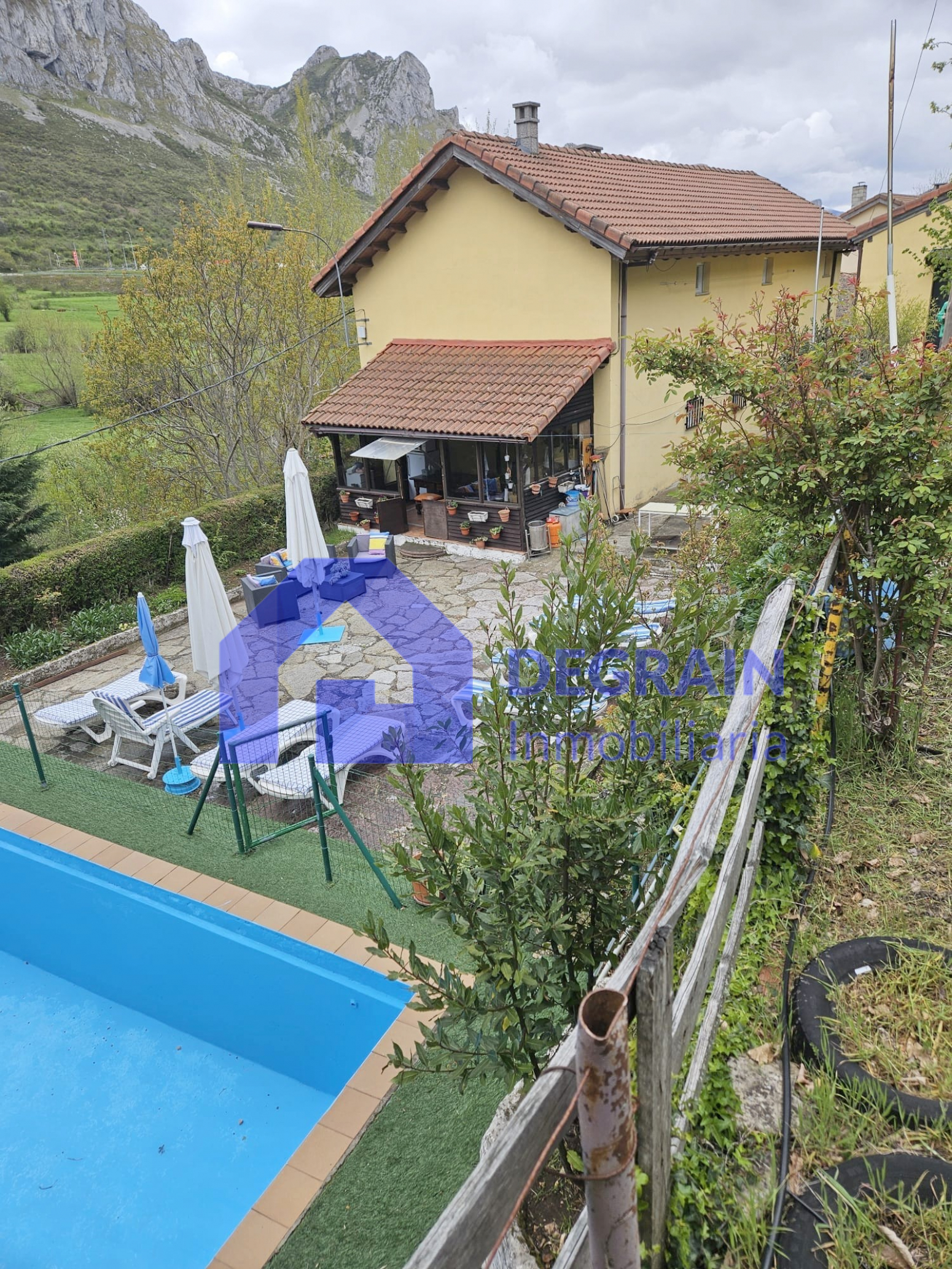 Casas o chalets-Venta-Sena de Luna-1090355-Foto-1