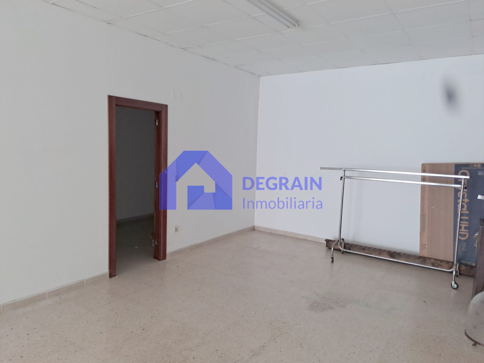 Locales-Venta-Oviedo-1399238-Foto-31