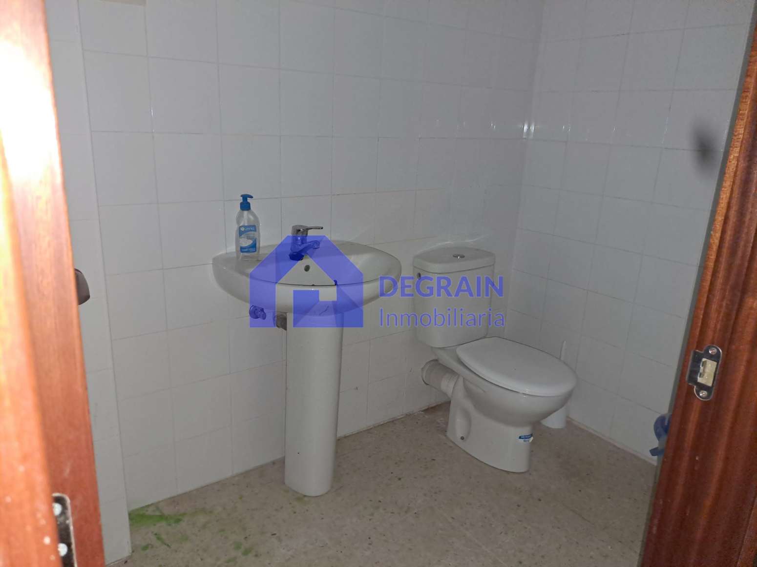 Locales-Venta-Oviedo-1399238-Foto-32