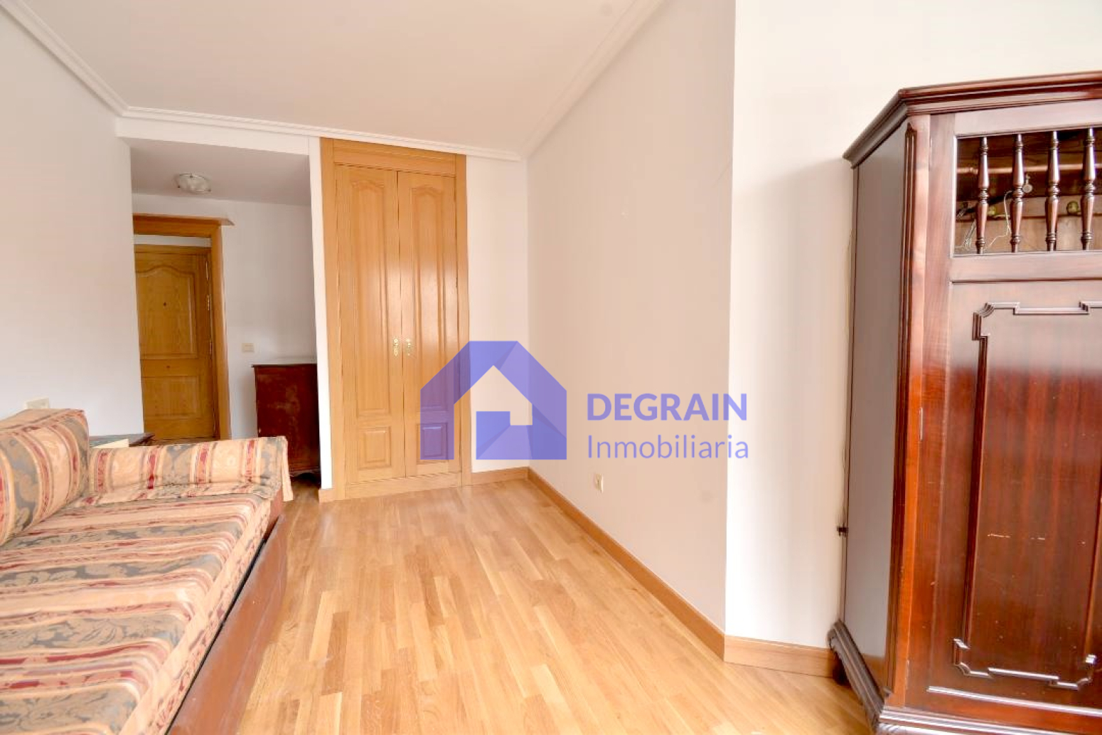 Pisos-Venta-Oviedo-1728101-Foto-16