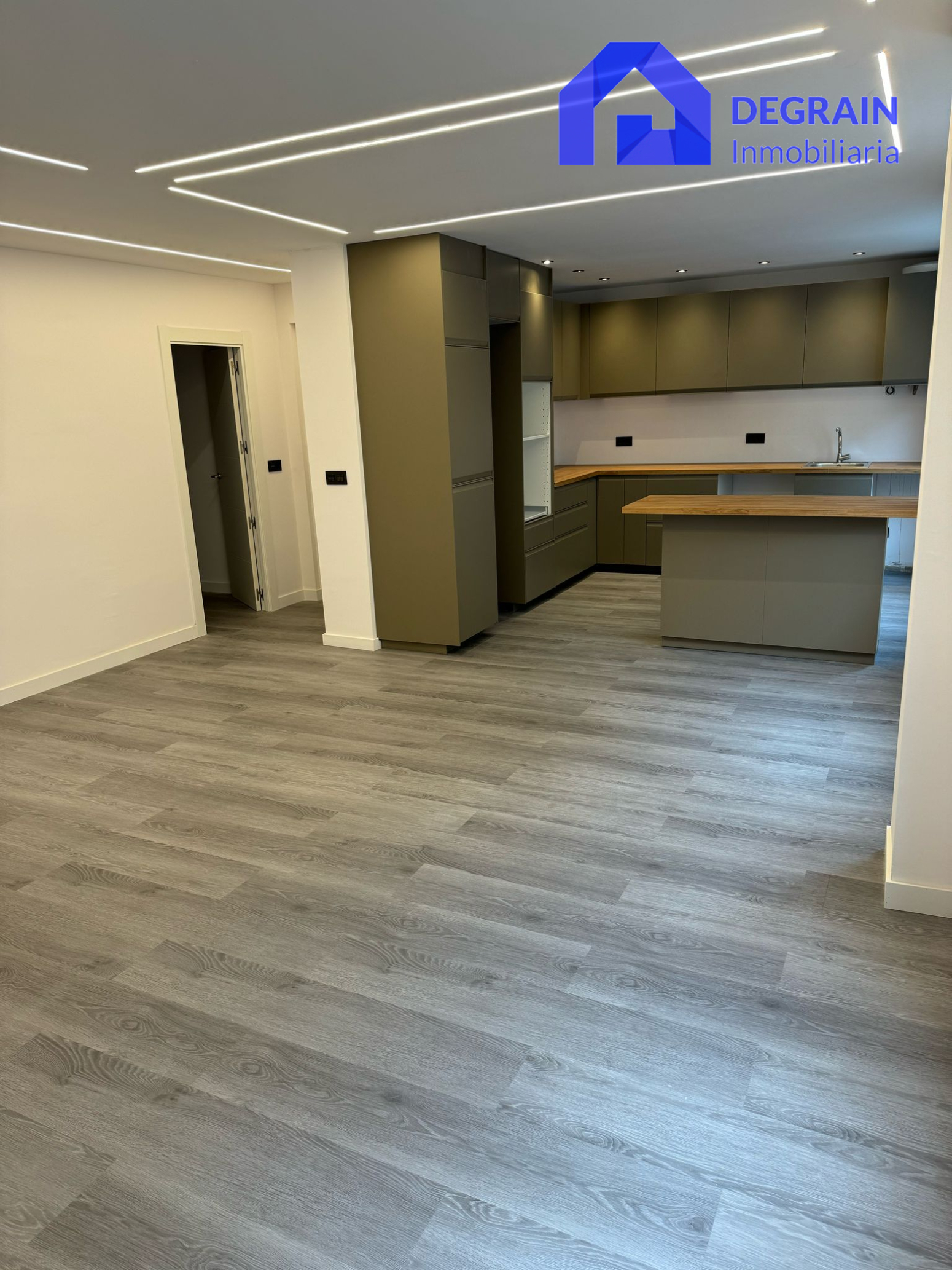 Pisos-Venta-Oviedo-1732226-Foto-2