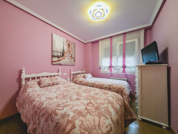 Pisos-Venta-Oviedo-1722257-Foto-3-Carrousel