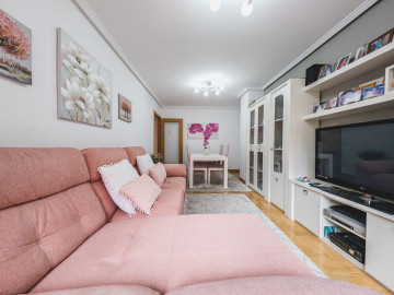 Pisos-Venta-Oviedo-1722257-Foto-19-Carrousel