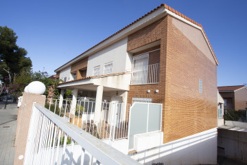 Casas o chalets-Venta-Torrent-1461610-Foto-6-Carrousel