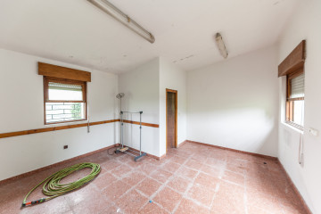 Naves-Venta-CarreÃ±o-1395652-Foto-17-Carrousel