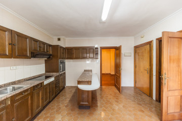 Pisos-Venta-Oviedo-1431552-Foto-28-Carrousel