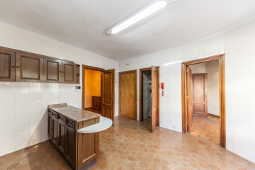 Pisos-Venta-Oviedo-1431552-Foto-29-Carrousel