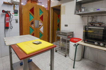 Locales-Venta-Oviedo-1586449-Foto-10-Carrousel