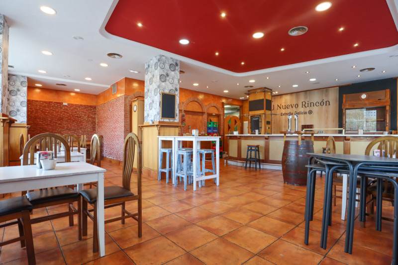 Locales-Venta-Oviedo-1586449-Foto-1