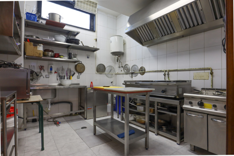 Locales-Venta-Oviedo-1586449-Foto-10