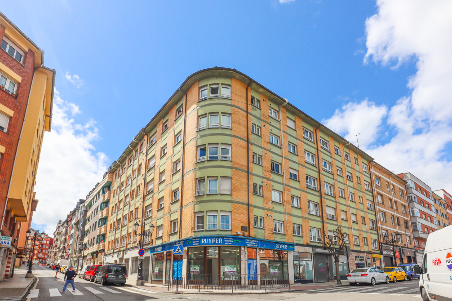 Locales-Venta-Oviedo-1702169-Foto-14