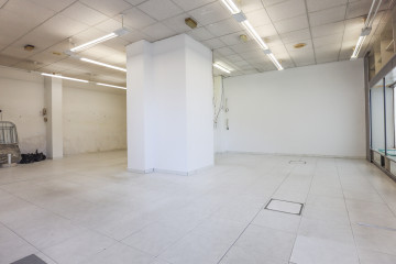 Locales-Venta-Oviedo-1702169-Foto-12-Carrousel