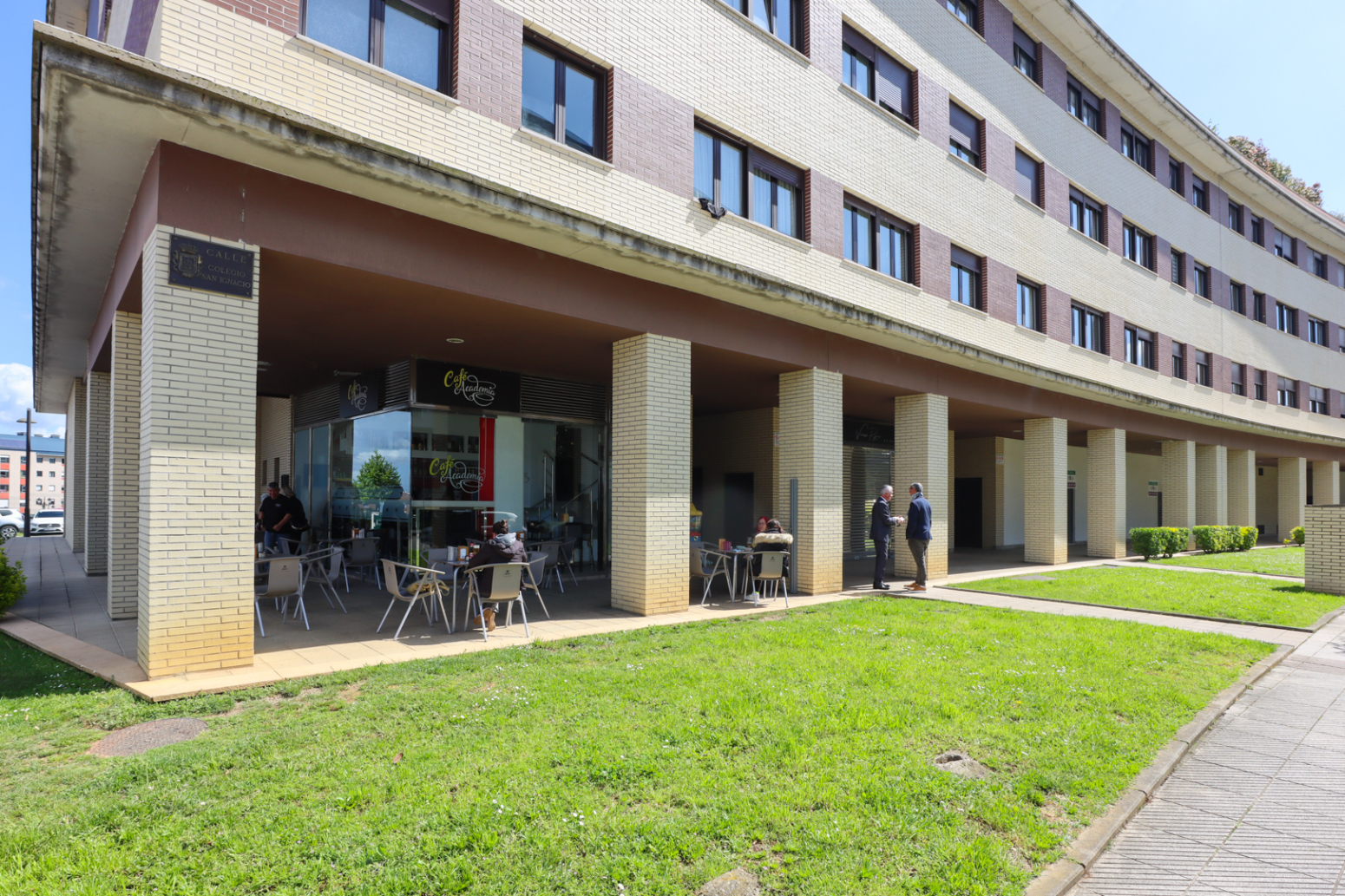 Locales-Venta-Oviedo-2249763-Foto-2