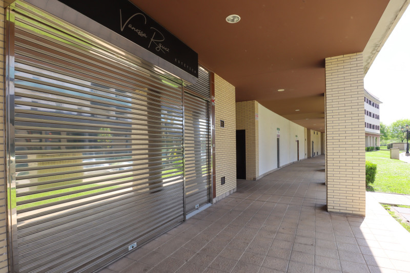 Locales-Venta-Oviedo-2249763-Foto-9