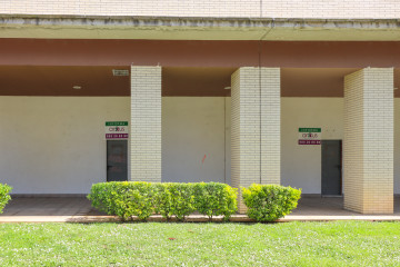 Locales-Venta-Oviedo-2249763-Foto-2-Carrousel