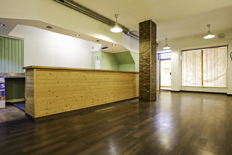 Locales-Venta-Oviedo-2331653-Foto-1