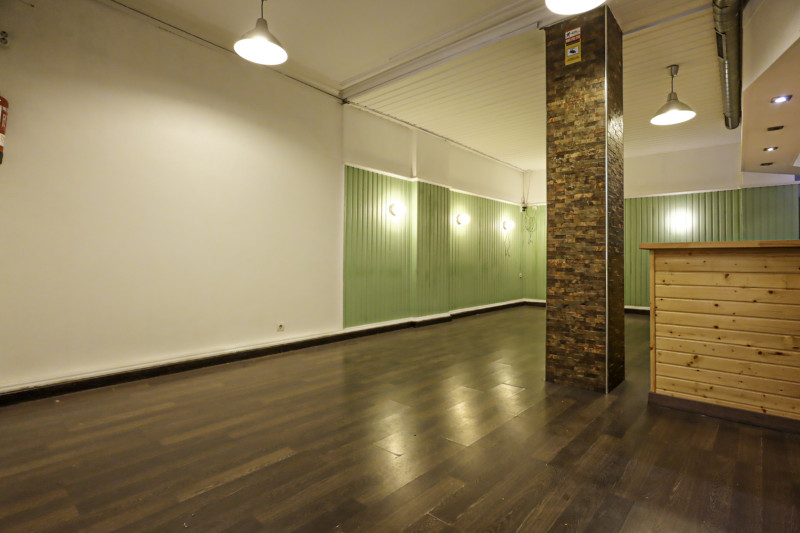 Locales-Venta-Oviedo-2331653-Foto-2