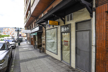 Locales-Venta-Oviedo-2331653-Foto-30-Carrousel
