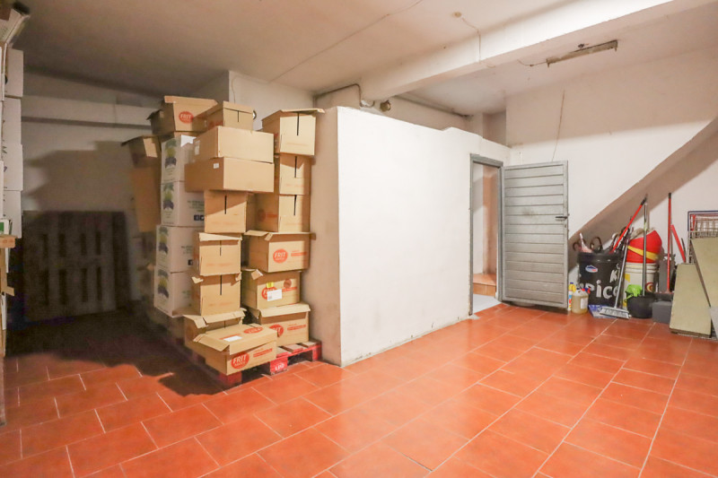 Locales-Venta-Oviedo-2334959-Foto-3