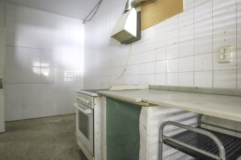 Locales-Venta-Oviedo-2336489-Foto-12