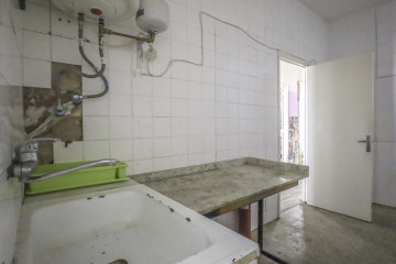 Locales-Venta-Oviedo-2336489-Foto-12-Carrousel