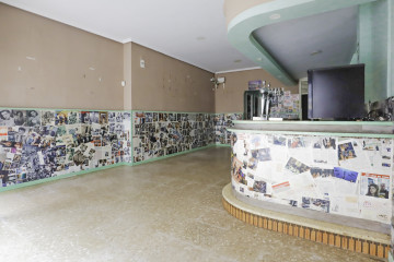 Locales-Venta-Oviedo-2336489-Foto-23-Carrousel