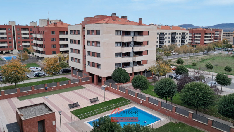 APARTAMENTO EN URBANIZACION REAL DE FARDACHON UN PRIVILEGIO A TU ALCANCE