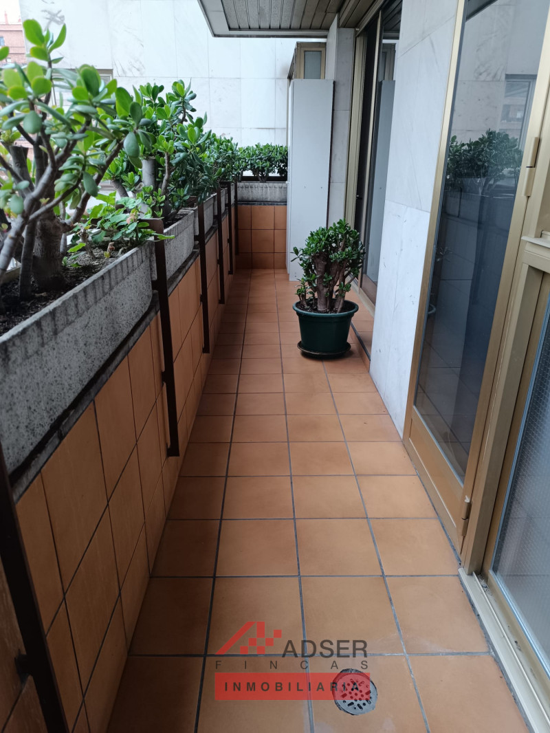 ALQUILER DE PISO EN TORREBLANCA  CON TRES DORMITORIOS Y TERRAZA