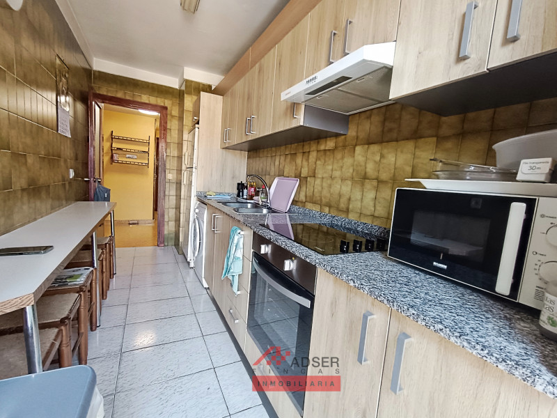 PISO DE 3 HABITACIONES 2 BAÑOS Y TRASTERO