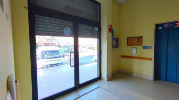 Locales-Venta-Santander-2292011-Foto-5-Carrousel