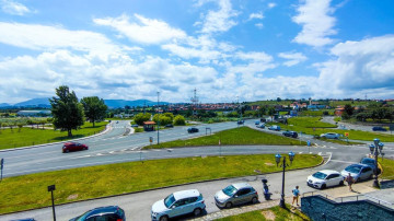Locales-Venta-Santander-2292011-Foto-1-Carrousel