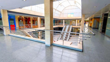 Locales-Venta-Santander-2292011-Foto-9-Carrousel