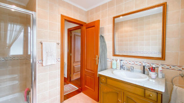 Casas o chalets-Venta-Santa Cruz de Bezana-2292029-Foto-24-Carrousel