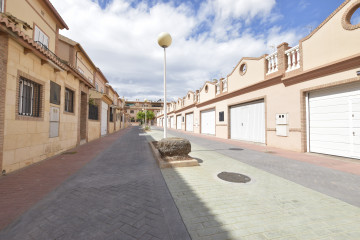 Casas o chalets-Venta-PuÃ§ol-1061377-Foto-49-Carrousel