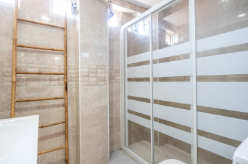 Pisos-Venta-Oviedo-1709350-Foto-23-Carrousel