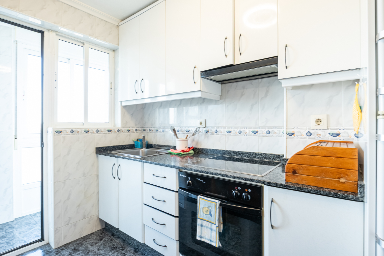 Pisos-Venta-AvilÃ©s-1712056-Foto-2