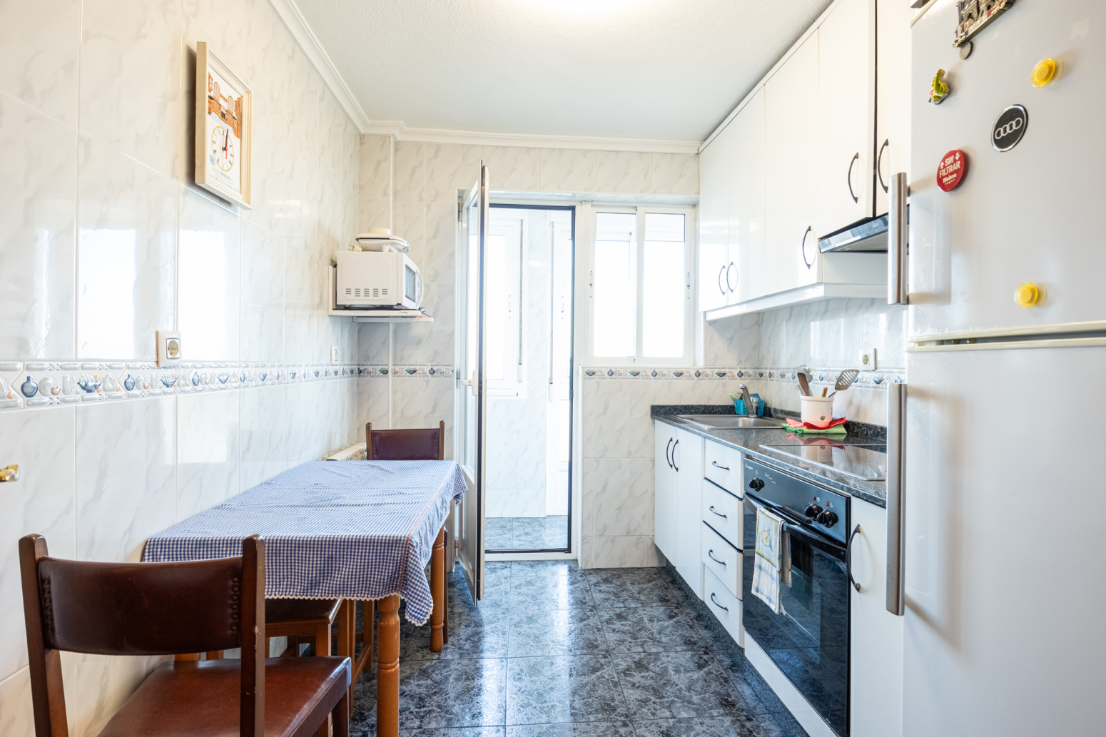 Pisos-Venta-AvilÃ©s-1712056-Foto-1