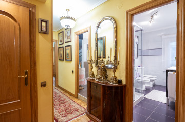 Pisos-Venta-Oviedo-1718056-Foto-37-Carrousel